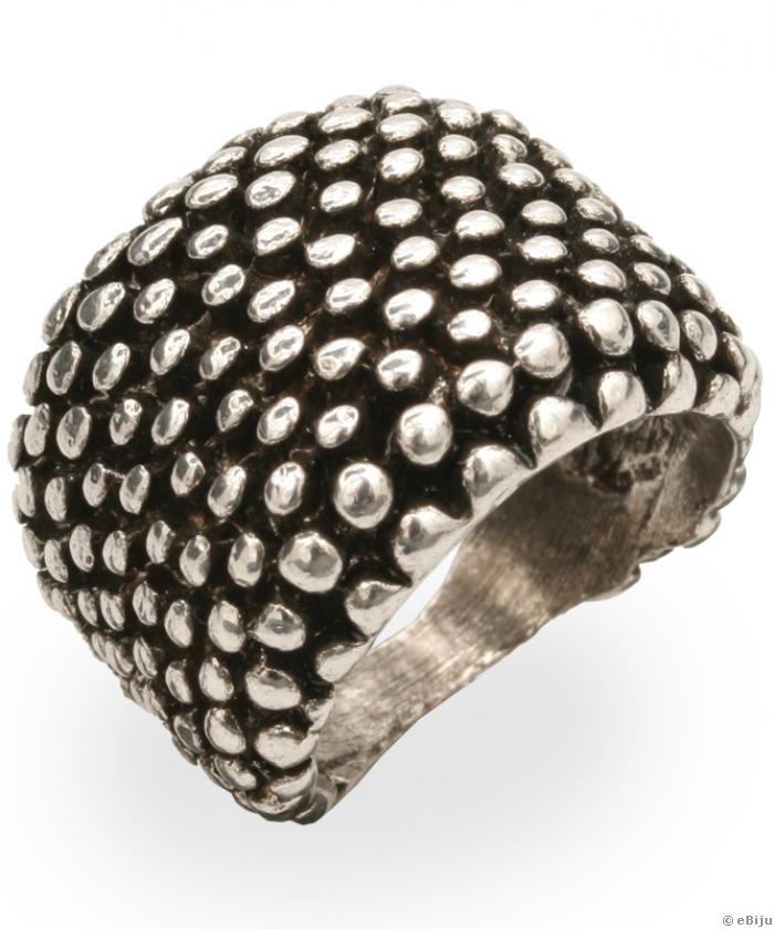Korall gyűrű, ezüstszínű fém feketével (17 mm)