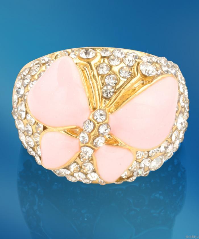 Rózsaszín pillangós gyűrű fehér strasszokkal (méret 17 mm)